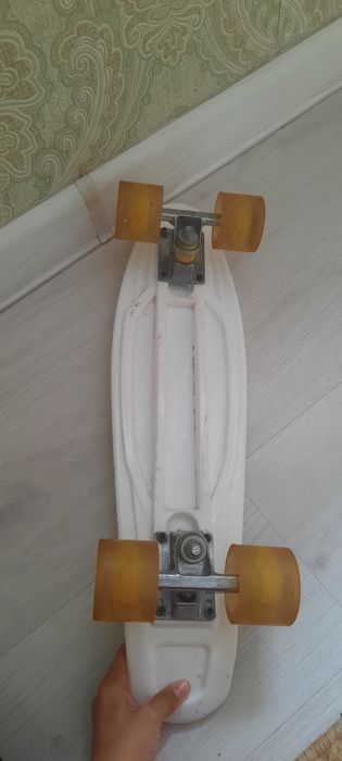 Продаю пениборт в очень хорошом состаяние