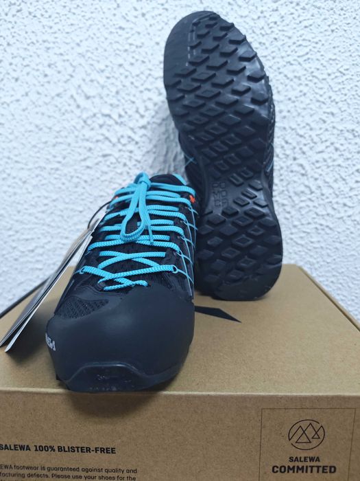 Дамски обувки Salewa  189 лв / 36,5 номер.