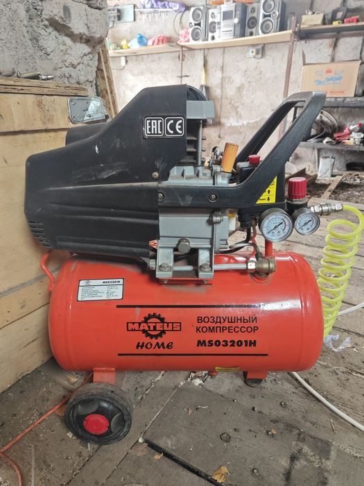 Компрессор гаражный 24 литра