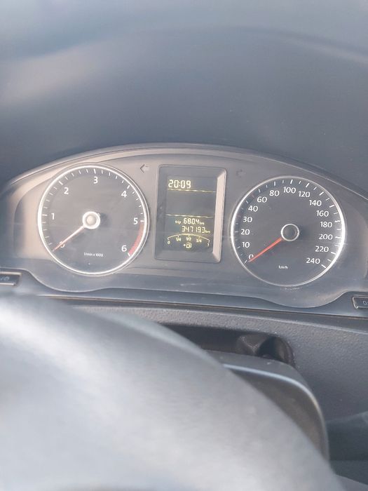 Vw Transporter T5 Doka 2013 – întreținut, ideal pentru muncă și transport