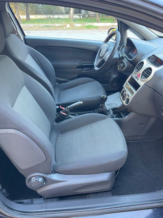 Opel CORSA D 2009 - 1000 benzina