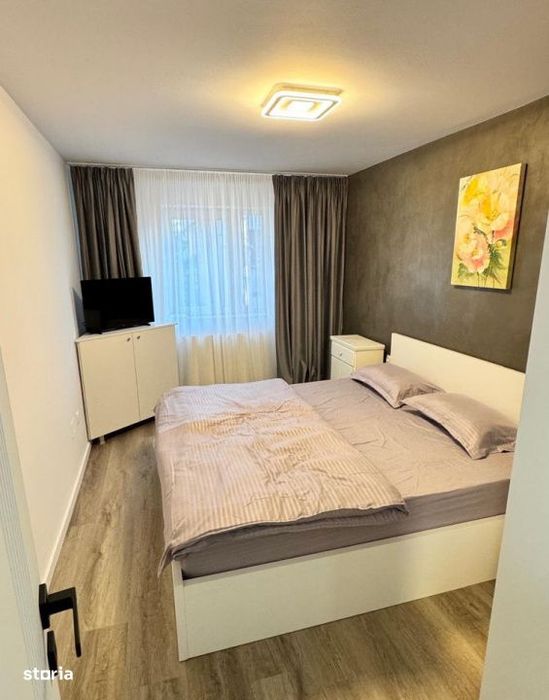 Apartament 2 camere, decomandat, etaj intermediar, parcare, 61mp, Zori — fotografia 3