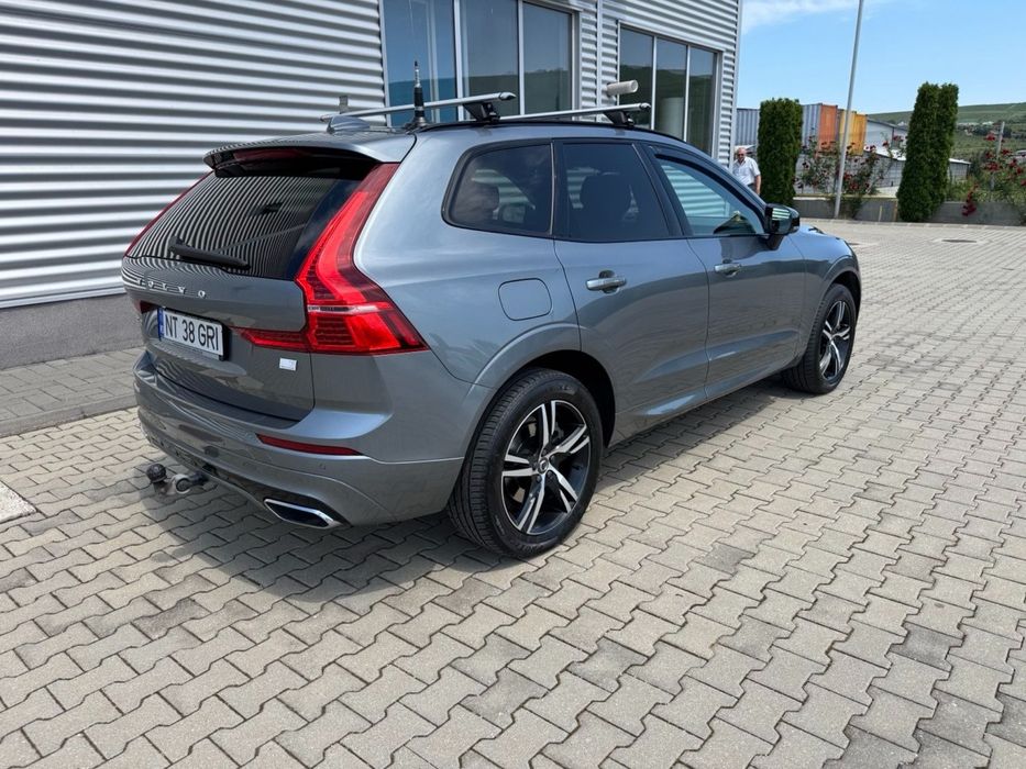 Vând Volvo XC60 T8 AWD Plug-In Hybrid 2020