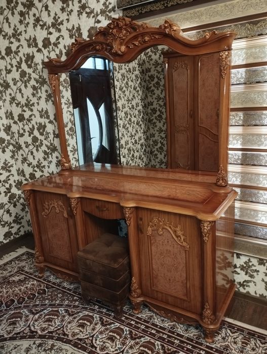 Dubayiski spalni garnitur