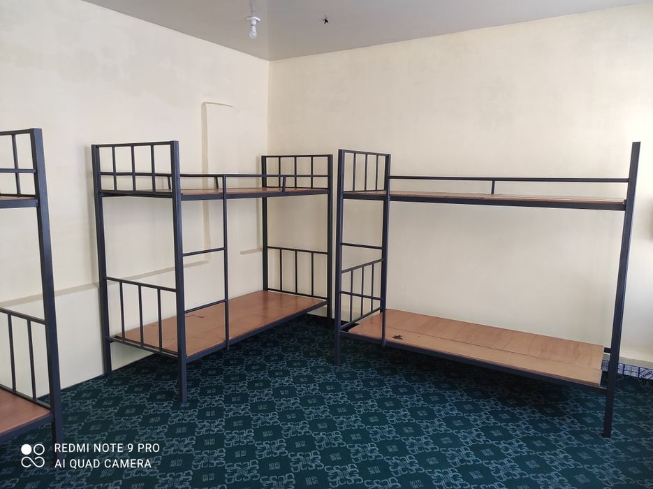 Икки этажли караватлар сотилади