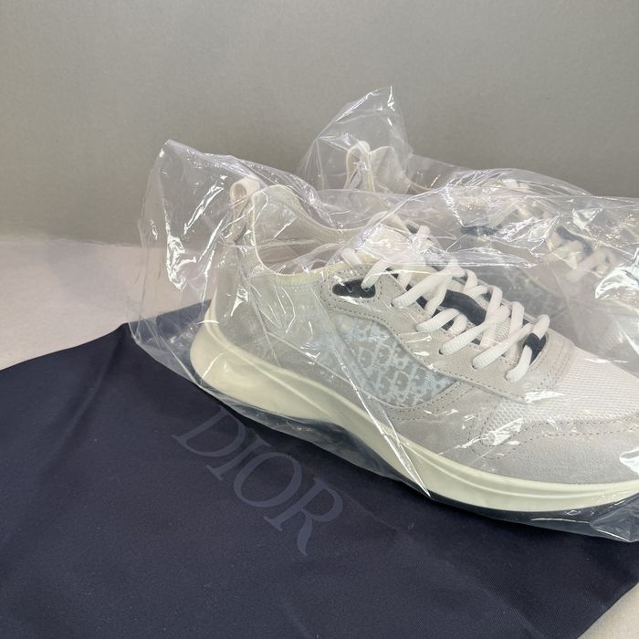 Dior B25 "White"! НОВИ!