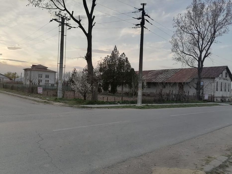 De inchiriat Teren 2200mp+ Hala 580mp