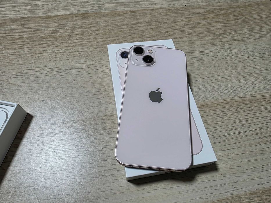 Iphone 13 roz 128gb