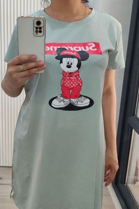 Продам женские футболки