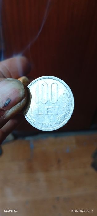 Vând monede vechi 100 lei
