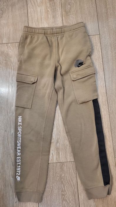 Долнища за момче Nike 147-158 см
