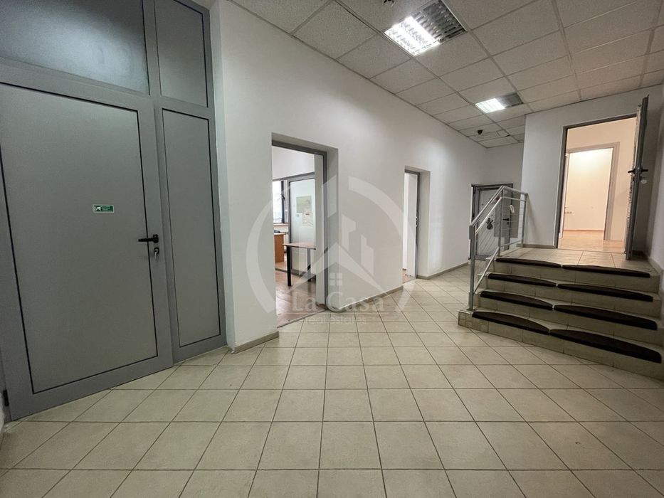 Дава се под наем Офис в София, Дианабад - 150 кв.м за 650 € - Снимка #9