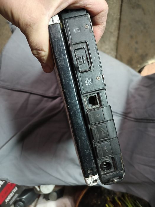 Panasonic Toughbook CF-19