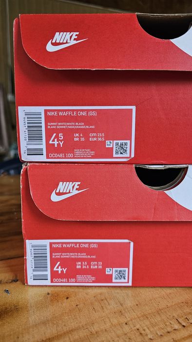 Nike waffle one noi