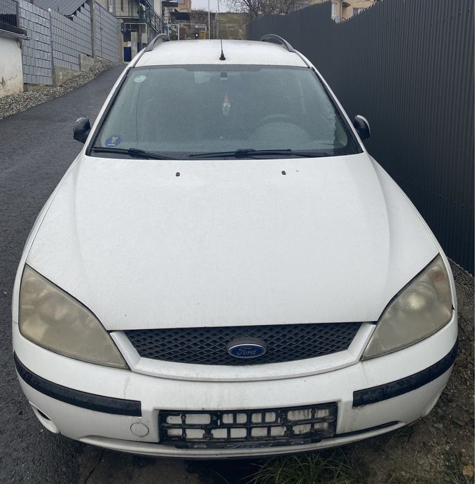 Vand masina pentru piese