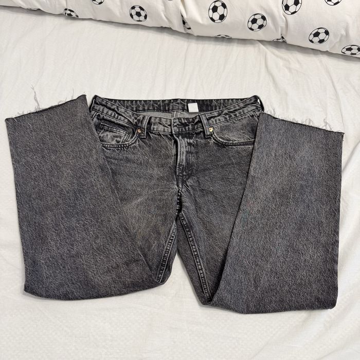 Blugi H&M, masura 40, talie joasa, model drept