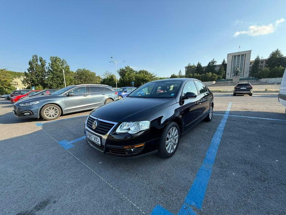 **Volkswagen Passat B6 Comfortline Putere: 110 CP• 2.0 TDI Common Rail • Euro 5 • (prima înmatriculare 2011) • 221.000 km**| Gata pentru drumuri lungi