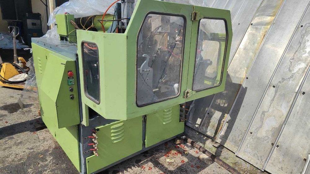 Продается Австрийский выдувной автомат.