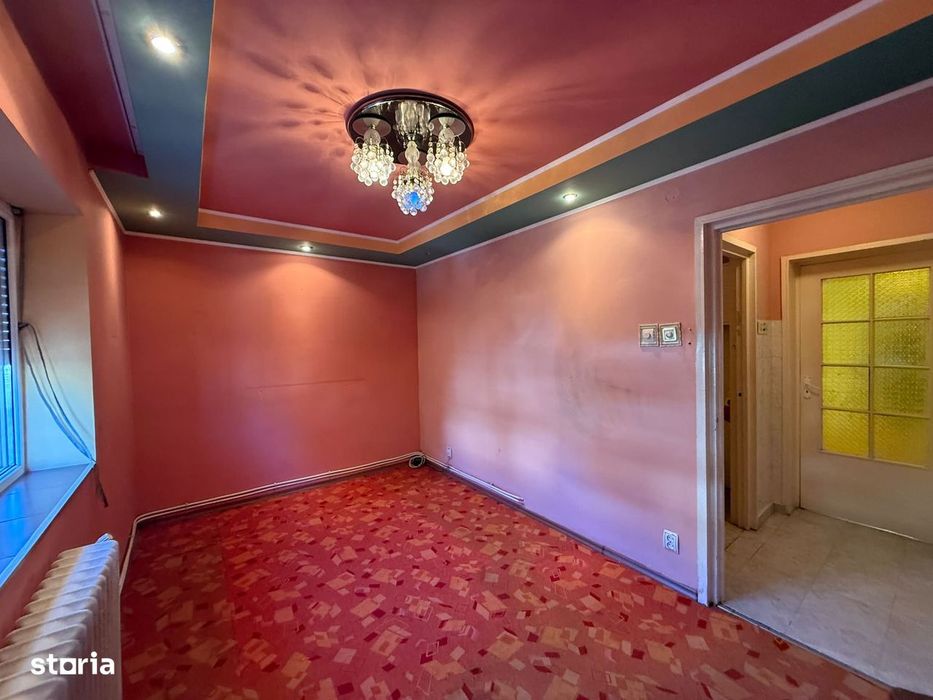Apartament 2 camere,etaj 2, zona Piata Centrala