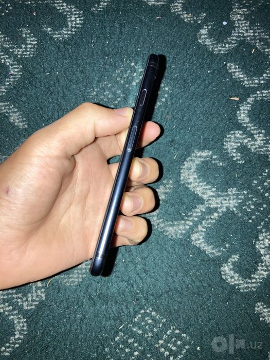 Iphone 7 (black 32gb)