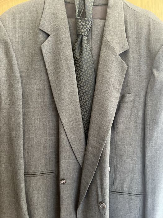 Официален костюм по поръчка