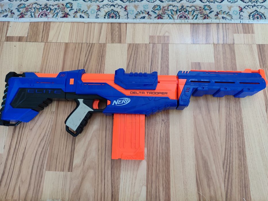 Продам Nerf Blaster