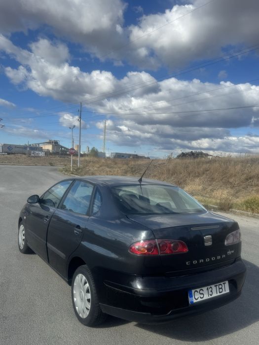 SEAT Cordoba 2009 — imagine 5