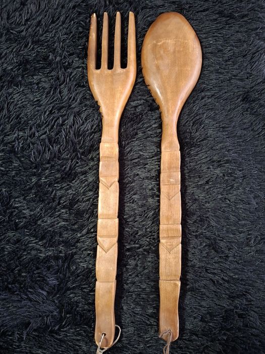 Красива дърворезба.