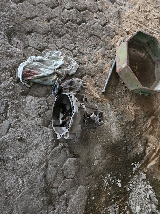 Продаю кпп на пасат б4