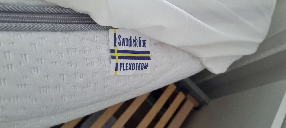 Продавам мебели за детска стая