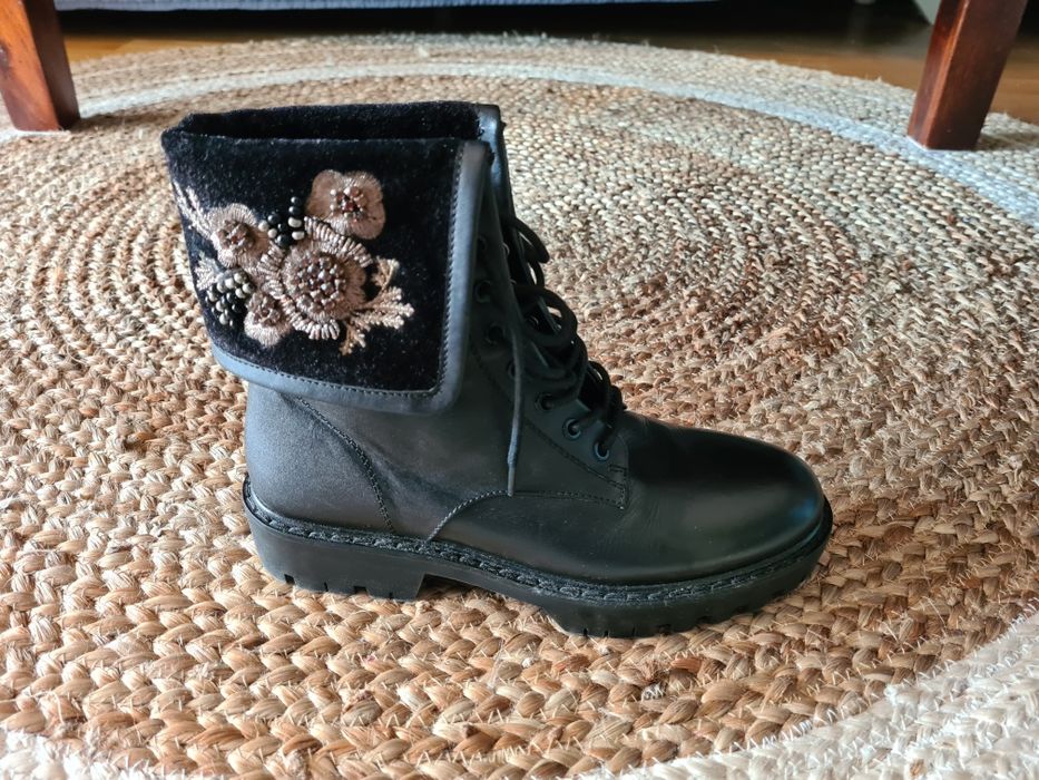 Ghete piele ZARA NOI mărimea 38-39