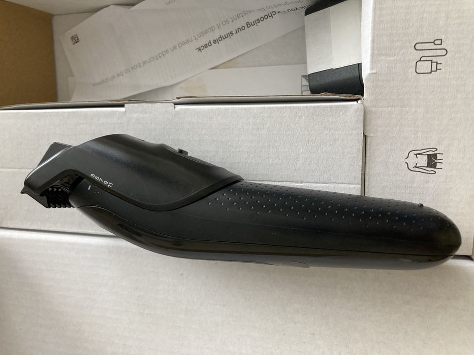 Машинка  за брада и подстригване BRAUN