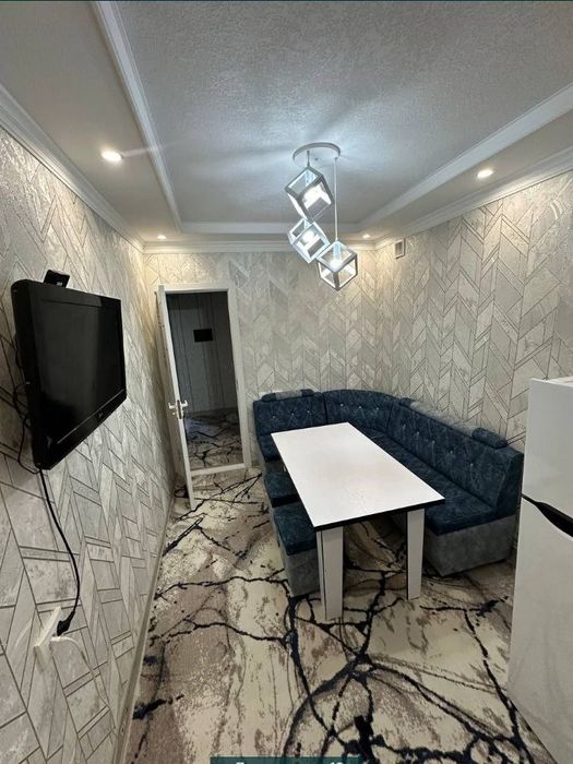 Сдается 2 х комнатная квартира на 2 этаже Шарк2 300$