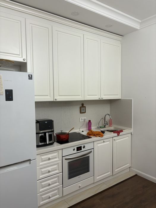 Продам кухню с техникой