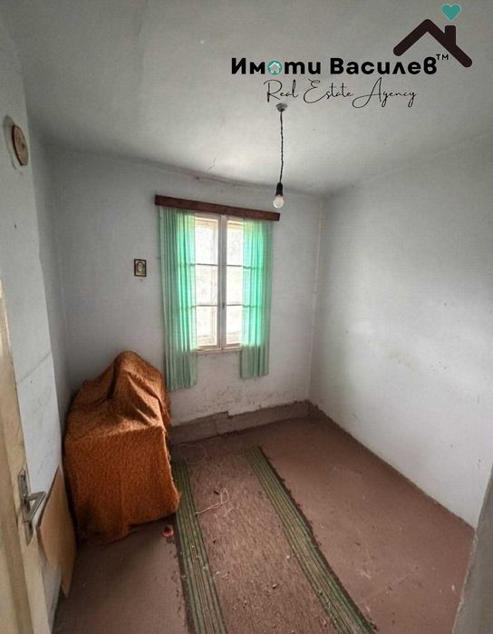 Продава се Къща в София, Център - 65 кв.м за 785 €/кв.м - Снимка #1