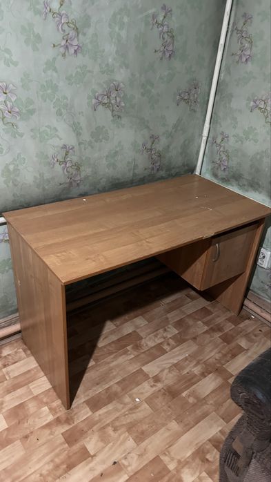 Отдам даром шкафы и тд