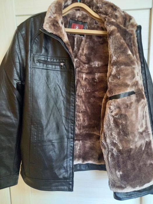 Куртка мужская . Сезон - зима.