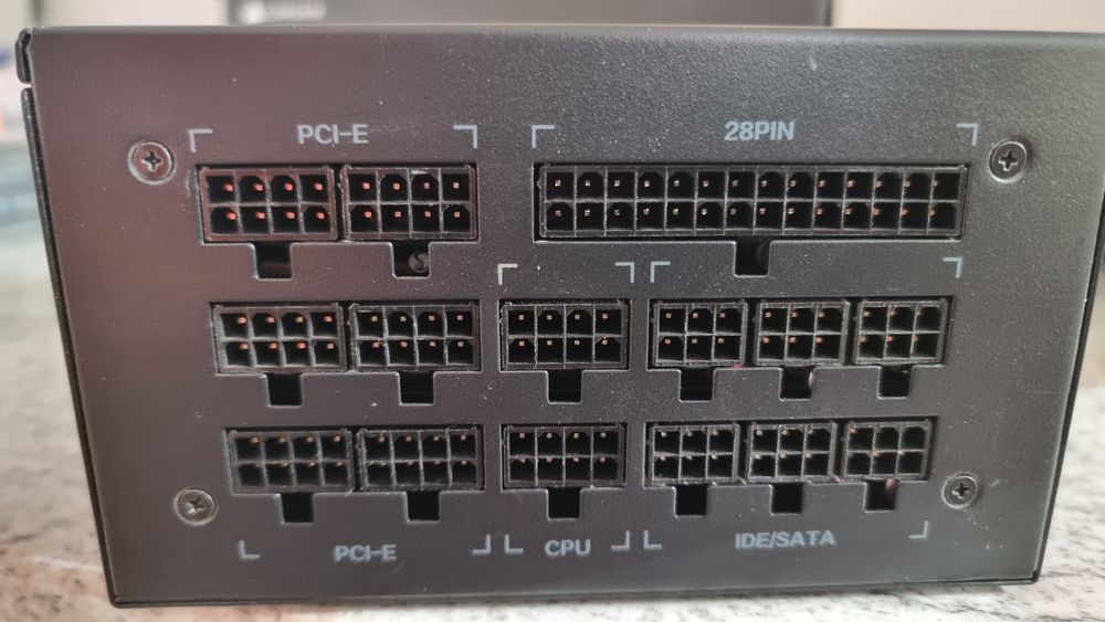 Sursă SEGOTEP GF1250W GOLD full modulară