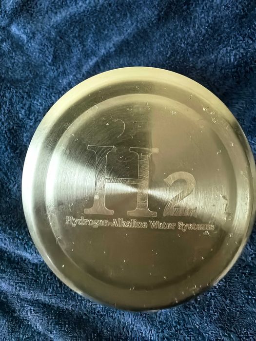 Бутилка за водородна Алкална вода