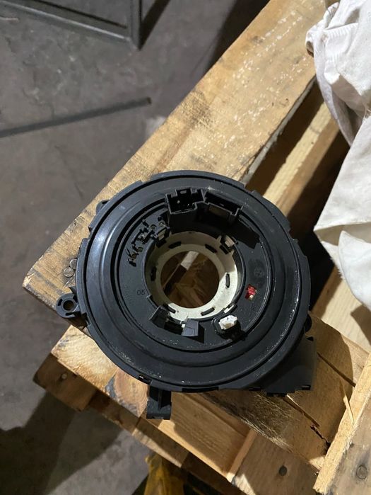 Лентов кабел BMW X5 E70