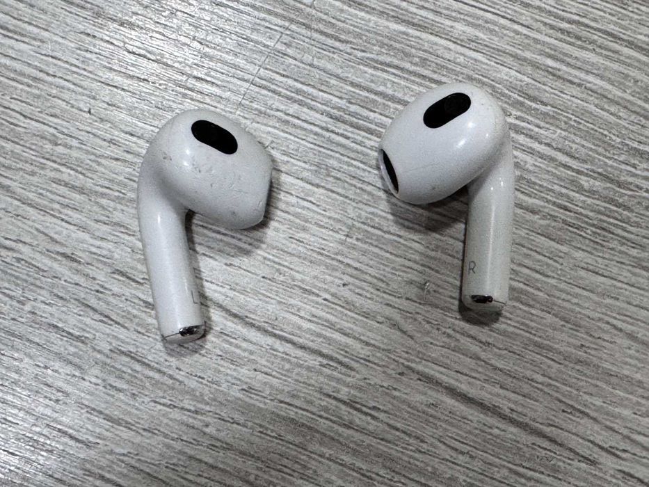 AirPods 3 gen A2566