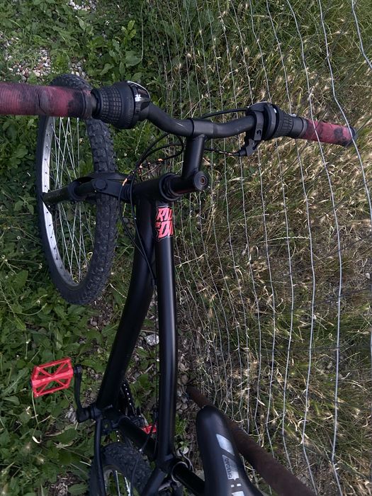 Bicicleta X-Fact Custom