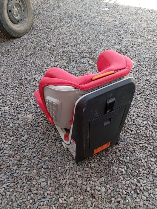 Отдам Автокресло