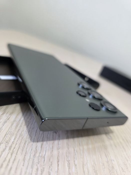 Samsung s23 Ultra EAC 12/512g