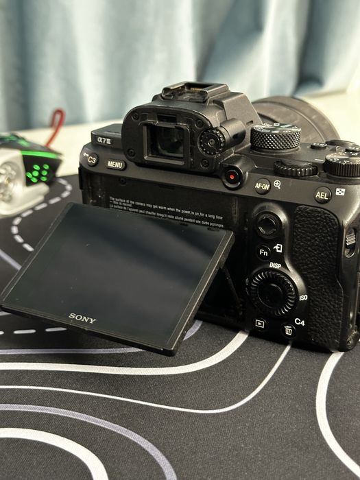 Продам Sony a 7 III