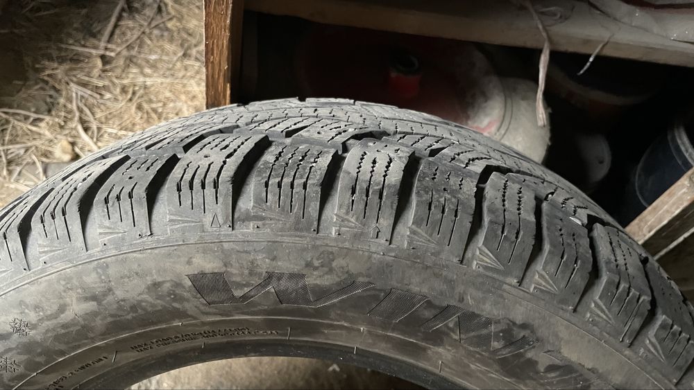продам шины зимние