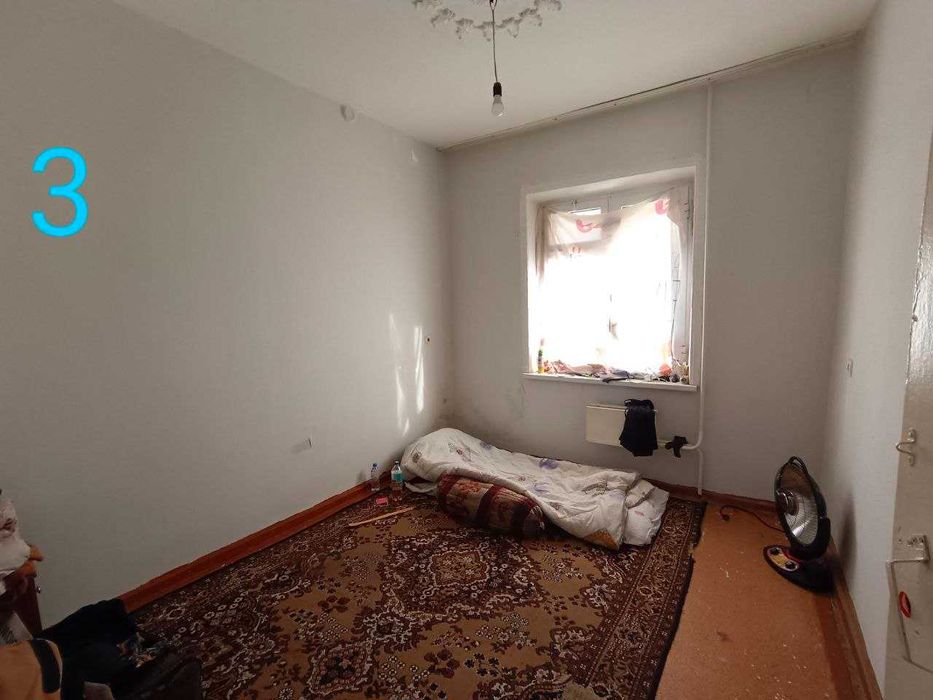 5ти комнатная квартира на 2 этаже с 6ти метровым балконом, Супер