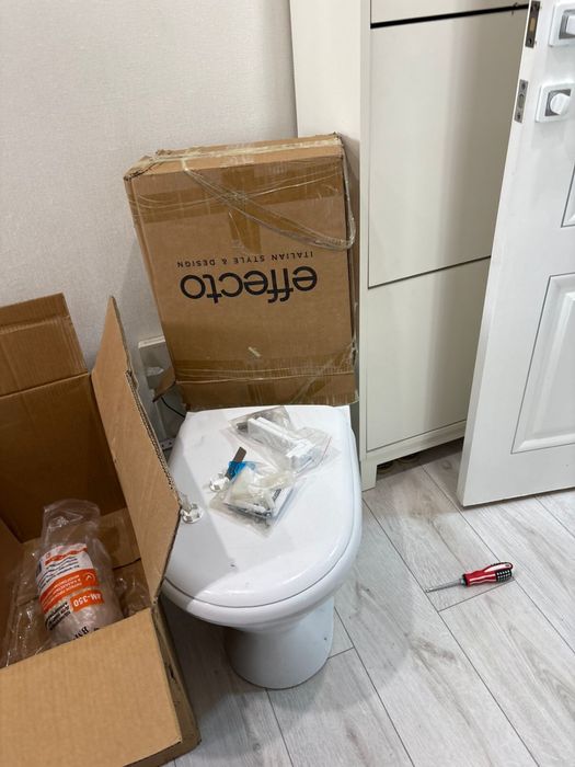 Продам б/у унитаз