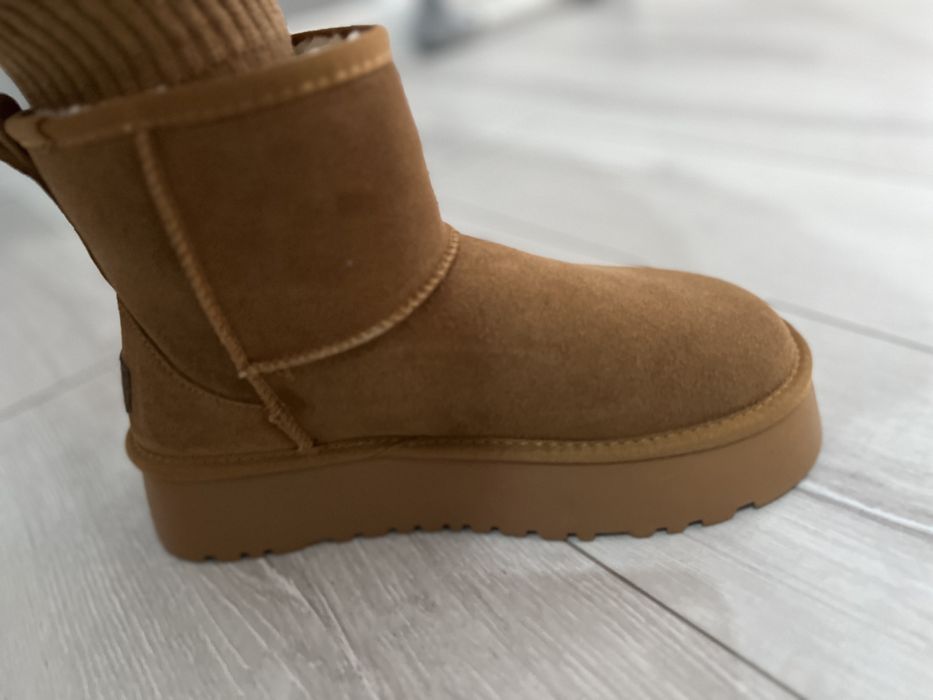 Угги коричневые новые