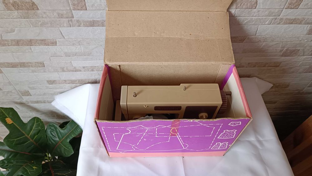 Детска шевна машина - PIKO - Made in GDR